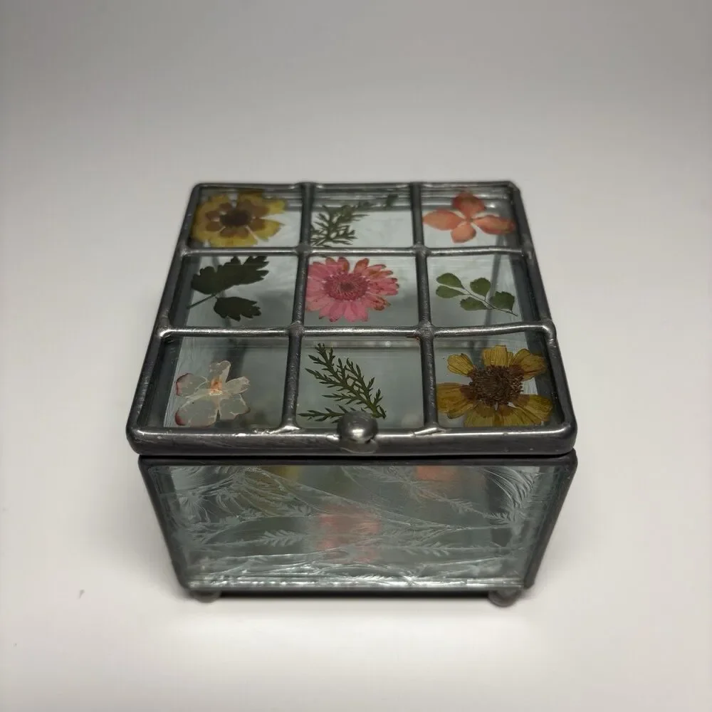 Vintage Glass Trinket Jewelry Box Hinged Pressed Flowers Mirror Base PAPYRUS